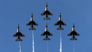 Air Force to Give Women More Time to Get in Shape After Childbirth